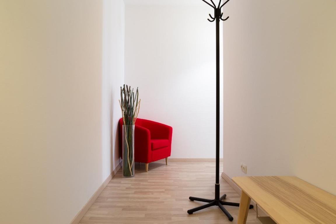Great Tourist And Business Apartment Near Center Bratislava Exterior photo